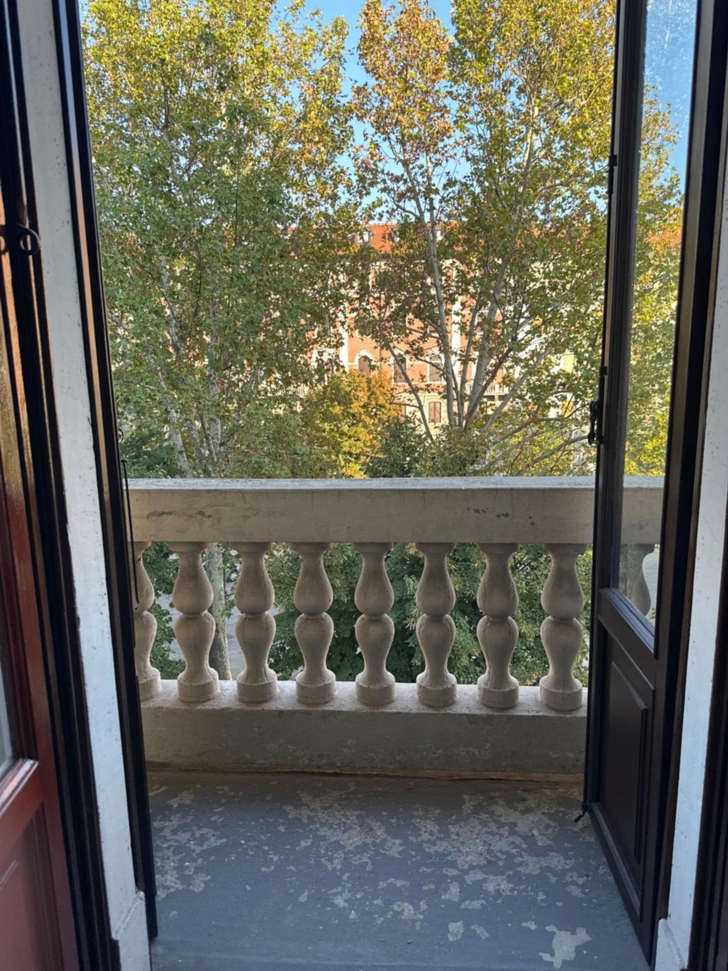 Liberty Home Милано Екстериор снимка